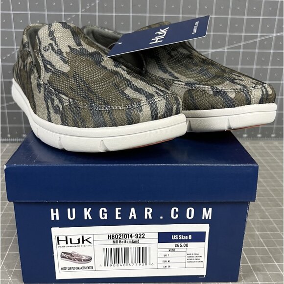 Huk Mossy Oak Brewster Slip-On Boat Shoes Men's Size 8 NEW Camo - Picture 1 of 8